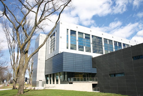 La Faculté des sciences et de génie de l’Université Laval – Des liens privilégiés avec le Parc technologique