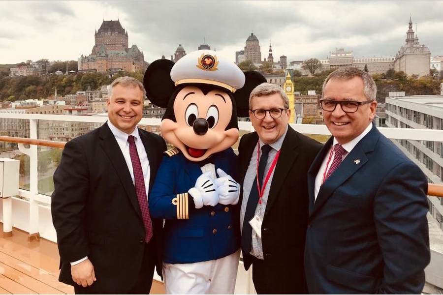 Une première visite historique à Québec pour le navire Disney Magic
