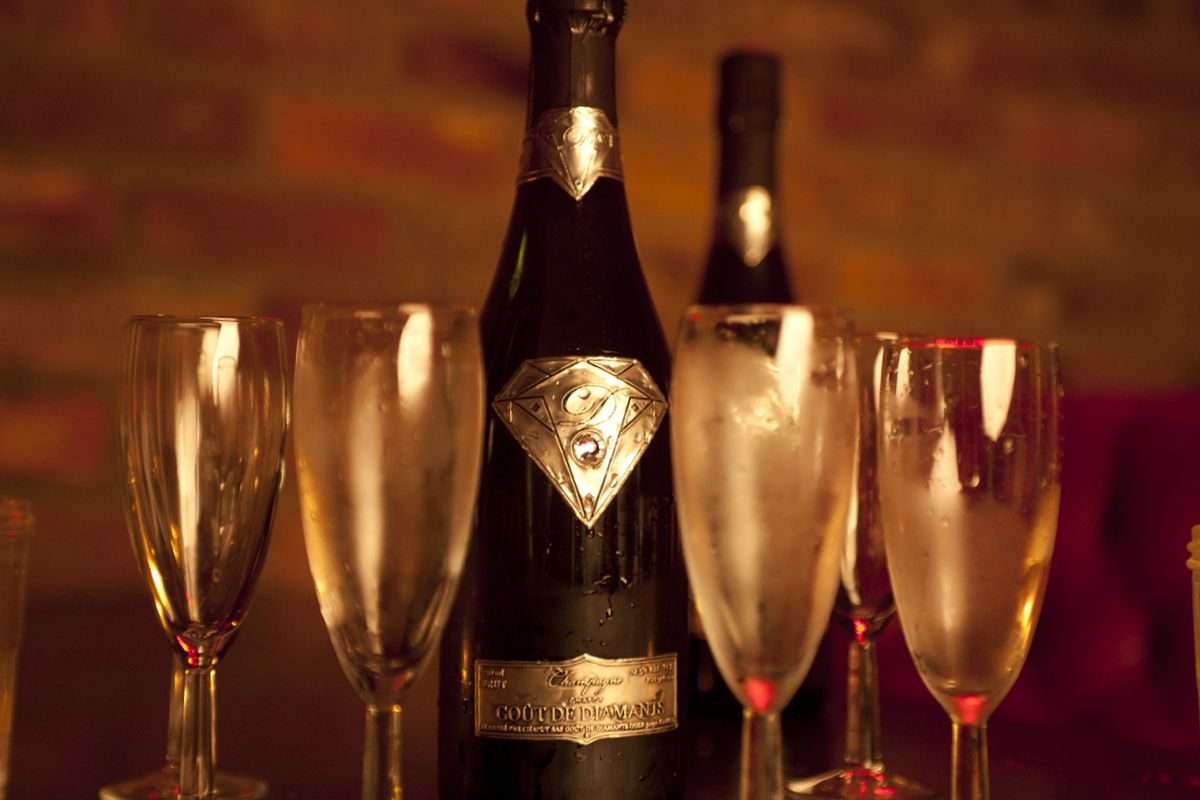 Un champagne à 2,2 millions signé par la marque anglaise Goût de Diamants