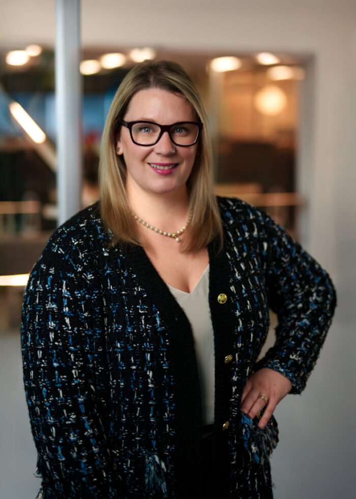 alexandra vice presidente ventes