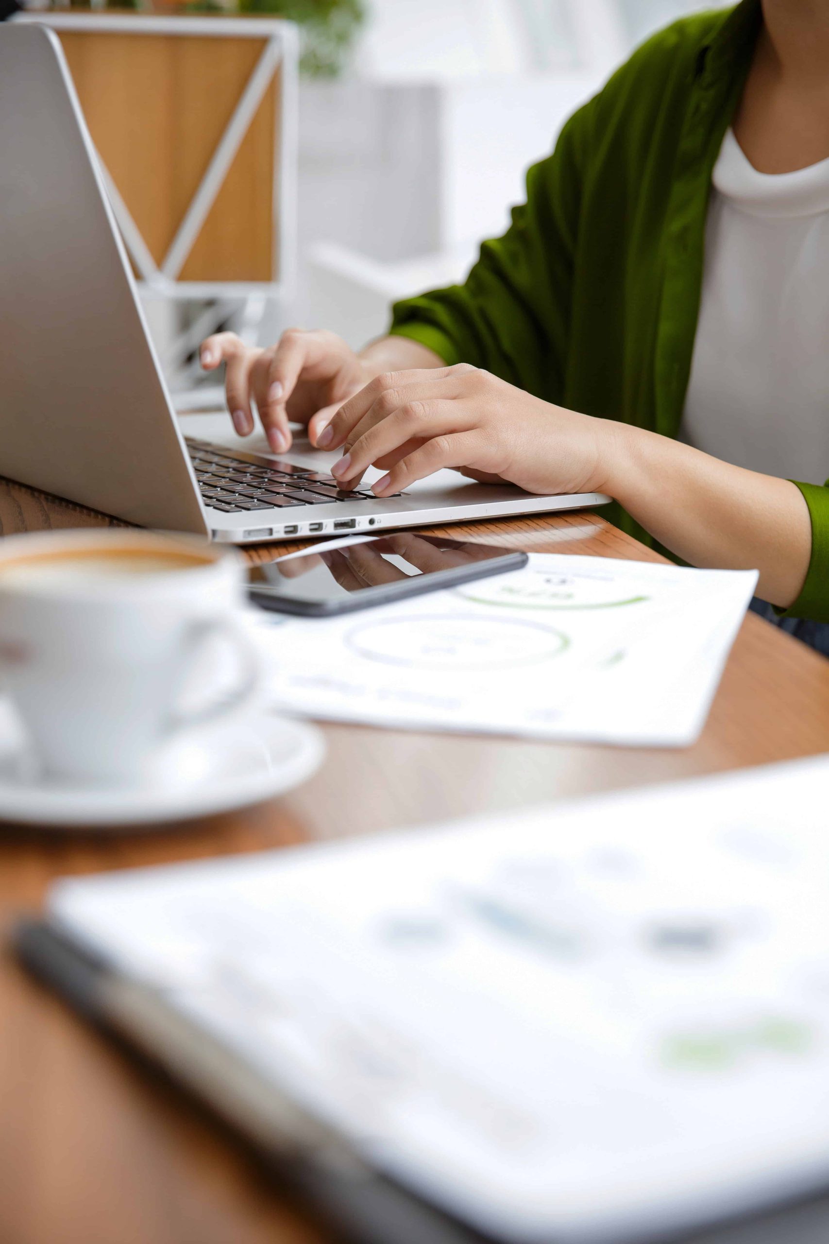 le-prestige-magazine_notre-equipe_redaction-scaled