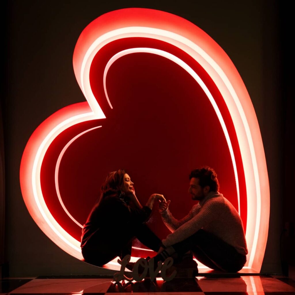 Le 𝒔𝒑𝒆𝒂𝒌𝒆𝒂𝒔𝒚 secret de Monsieur Jean : Le Bijou