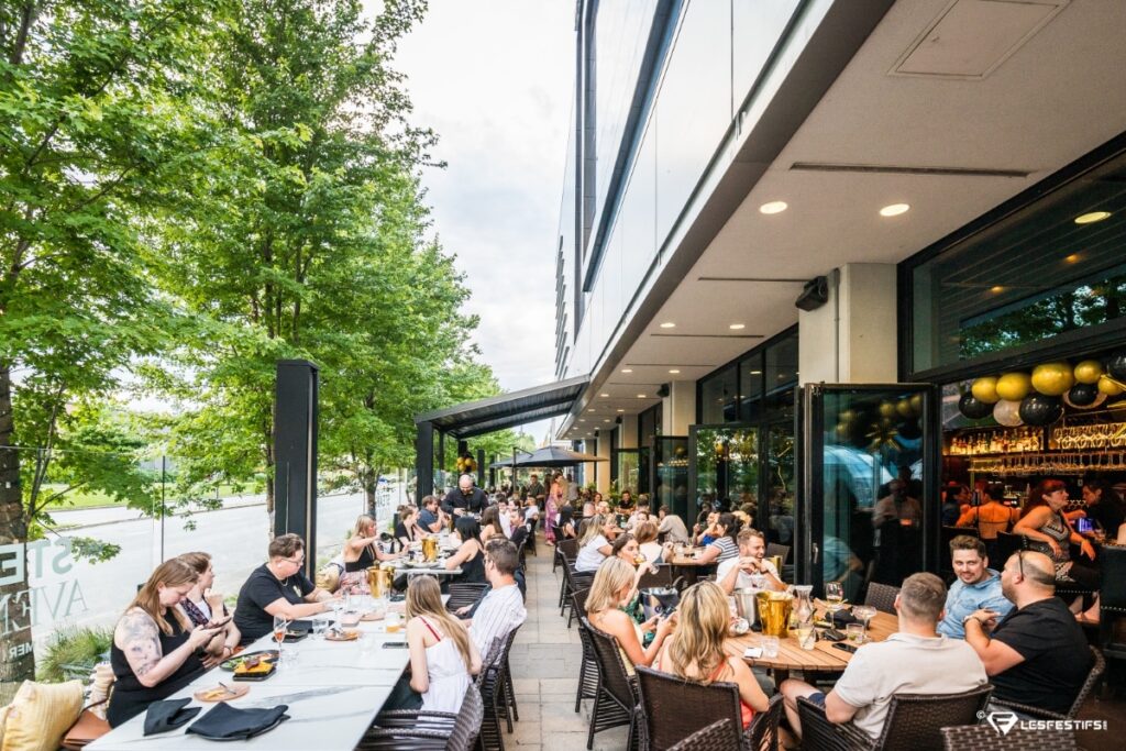 Des terrasses de caractère, Steak Avenue ou le steakhouse haut de gamme de Québec