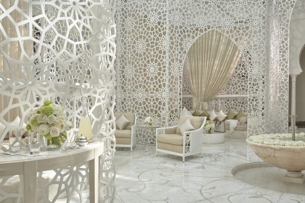luxe_atrium