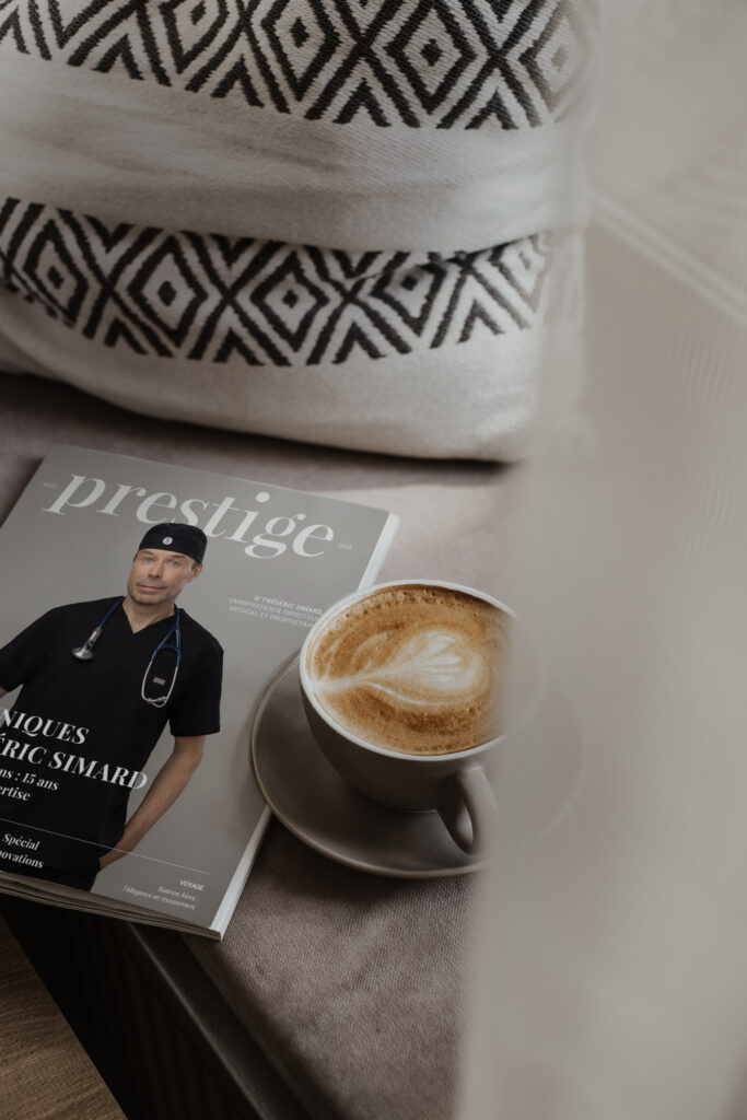 PrestigeAout2026_Mockup_cover_cafe