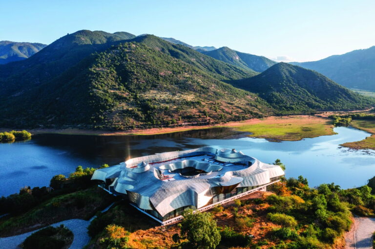 VIK Chile : l&rsquo;art de dormir au cœur d&rsquo;un vignoble chilien