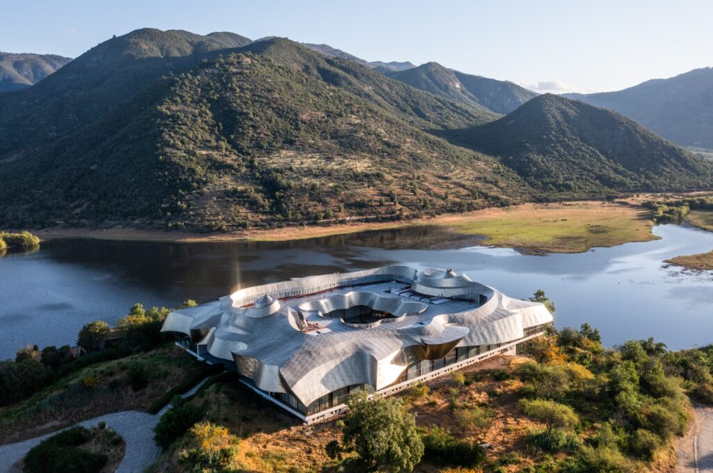 VIK Chile : l&rsquo;art de dormir au cœur d&rsquo;un vignoble chilien